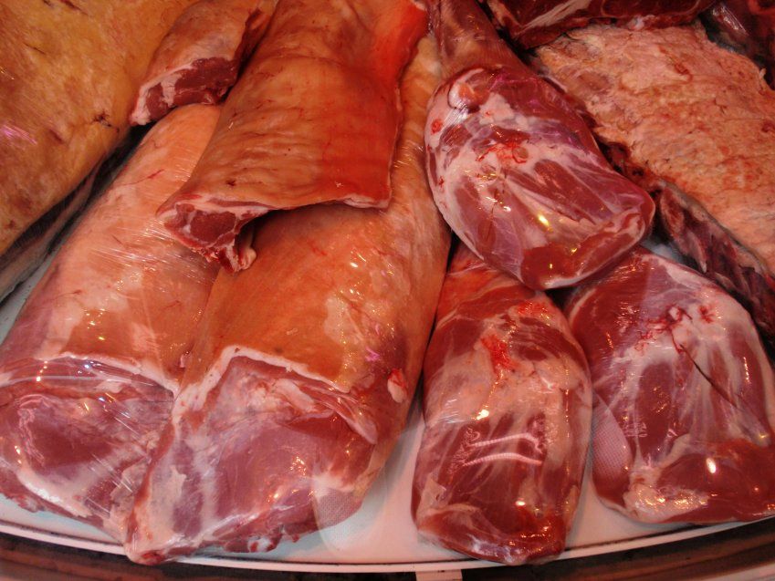 CHULETILLAS Y PIERNA